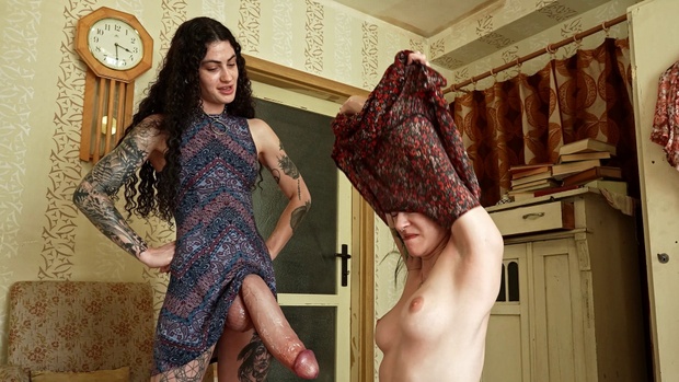 7. Download full pics of Exotic Tranny Got That ULTRA-COCK! – Part 1 from nudz.com