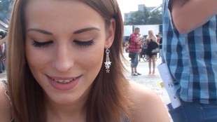 1. Download full pics of 甜美的阴户 from czechamateurs.com