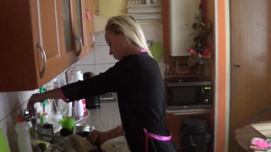 7. Download full pics of Blonde loves to swallow from czechamateurs.com