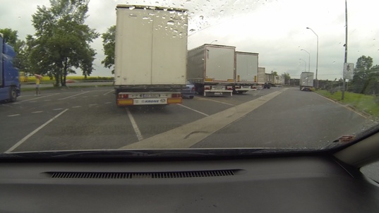 8. Download full pics of Cheia de esperma, 18 anos from czechav.com