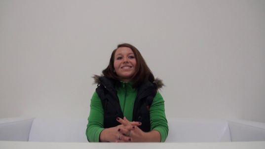 1. Download full pics of Veronika (25) from czechcasting.com