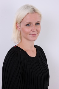 4. Download full pics of Katerina (23) from czechcasting.com