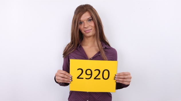 CZECH CASTING - LUCIE (2920)