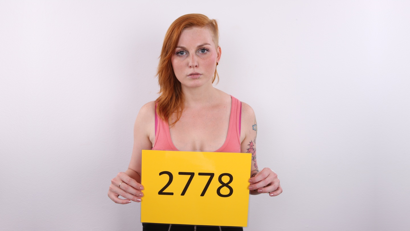 Veronika (25)