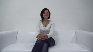 1. Download full pics of Stepanka (26) from czechcasting.com