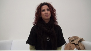 1. Download full pics of Iveta (33) from czechcasting.com