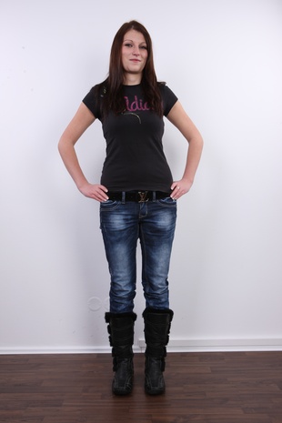 2. Download full pics of model CZECH CASTING - ANNA (2513) from czechcasting.com