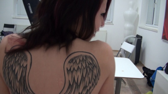 9. Download full pics of Renata (19) from czechcasting.com