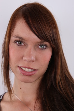1. Download full pics of model Martina (21) from czechcasting.com