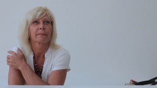 1. Download full pics of Beata (45) from czechcasting.com