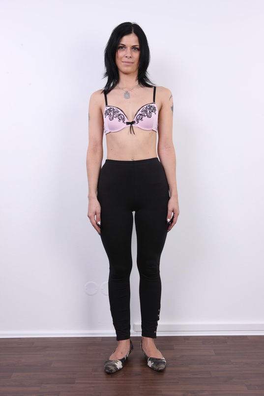 8. Download full pics of Petra (29) from czechcasting.com