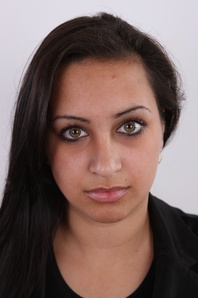 1. Download full pics of Erika (20) from czechcasting.com