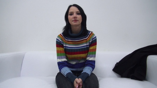 1. Download full pics of Katka (23) from czechcasting.com