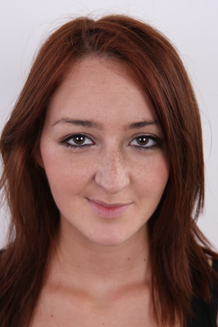 1. Download full pics of model Babeta (21) from czechcasting.com