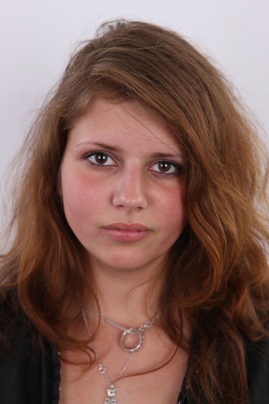 1. Download full pics of Marketa (20) from czechcasting.com