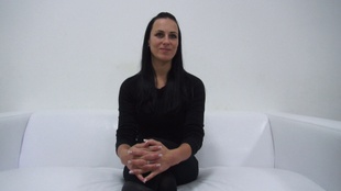 1. Download full pics of Nela (22) from czechcasting.com