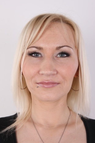 1. Download full pics of model CZECH CASTING - MICHAELA (4287) from czechcasting.com