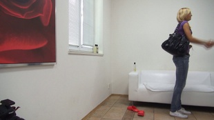 12. Download full pics of Iva (19) from czechcasting.com