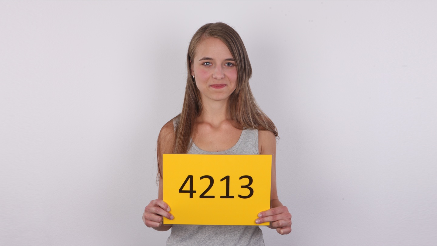 Denisa (22)