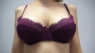 2. Download full pics of Tereza (25) from czechcasting.com