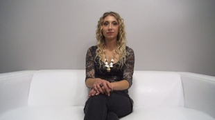 1. Download full pics of Denisa (18) from czechcasting.com