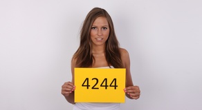 Czech Casting: Kristyna (18)