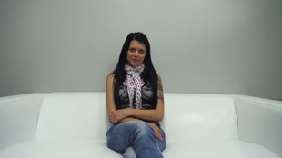 1. Download full pics of Kristyna (20) from czechcasting.com