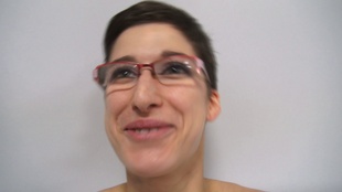 9. Download full pics of Eva (25) from czechcasting.com