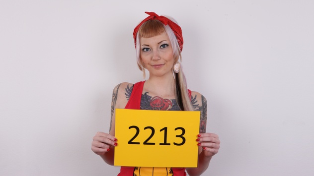 Veronika (22)