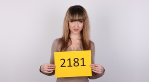 Elena (21)
