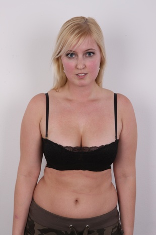 8. Download full pics of model Lucie (24) from czechcasting.com