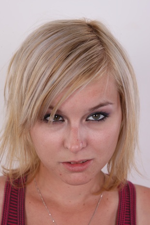 1. Download full pics of model Vlasta (22) from czechcasting.com