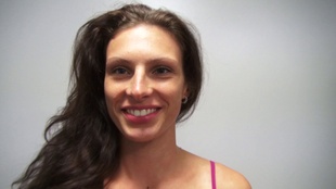 2. Download full pics of Jana (27) from czechcasting.com