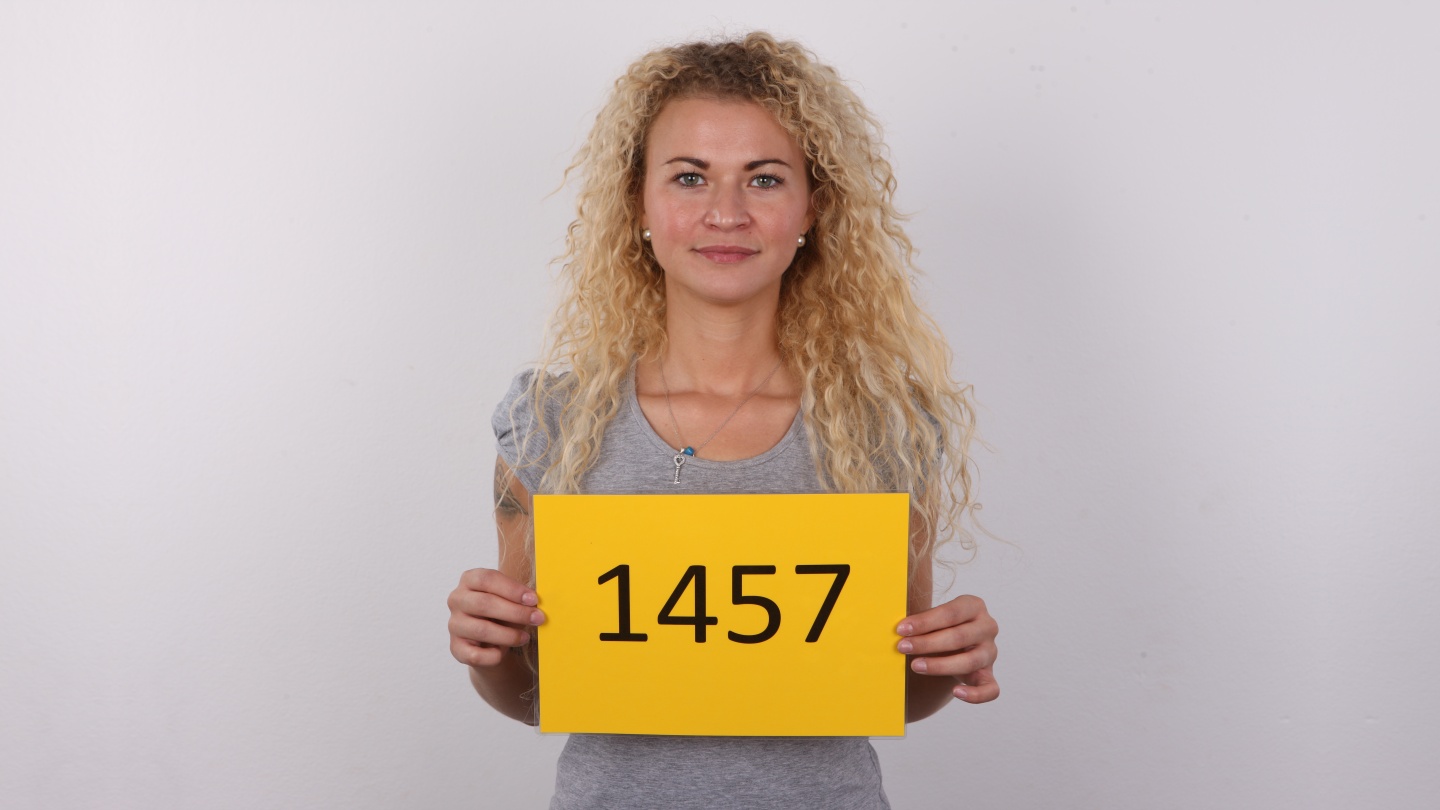 Veronika (29)