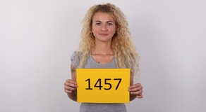 Veronika (29)