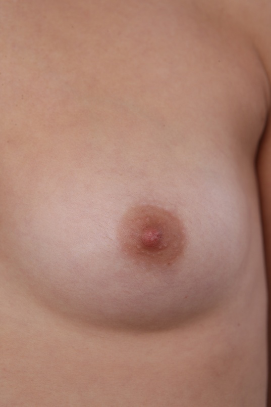 10. Download full pics of Lucie (20) from czechcasting.com