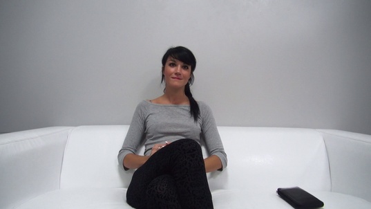 1. Download full pics of Barbora (31) from czechcasting.com