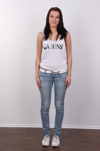 2. Download full pics of Saskia (20) from czechcasting.com