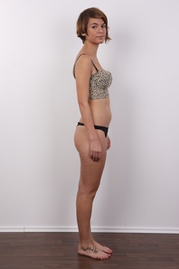 8. Download full pics of Lenka (21) from czechcasting.com