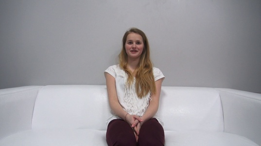 1. Download full pics of Lucie (18) from czechcasting.com