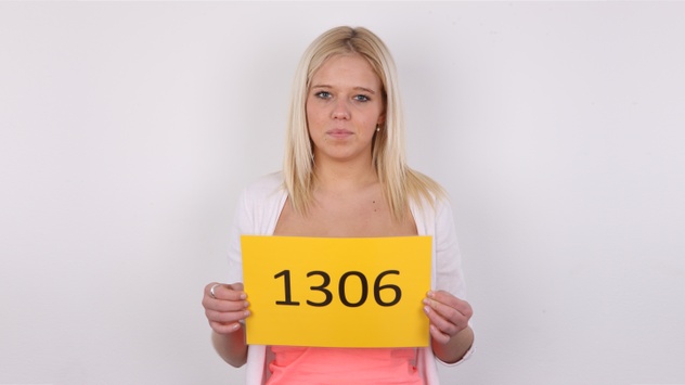 Nikola (19)