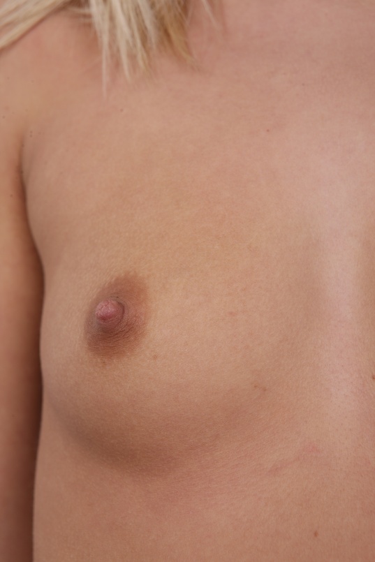 9. Download full pics of Nikola (19) from czechcasting.com