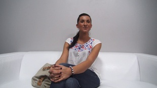 1. Download full pics of Karolina (26) from czechcasting.com