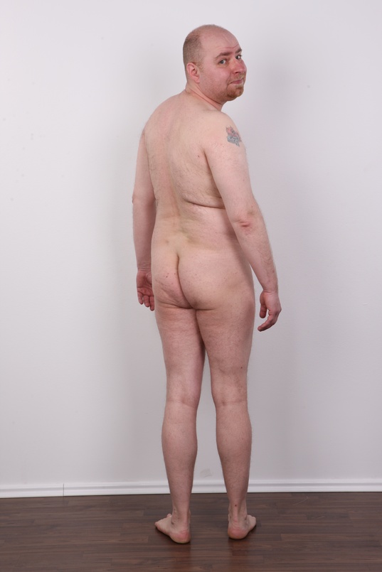 17. Download full pics of Stepan (38) from czechcasting.com