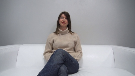 1. Download full pics of Ludmila (21) from czechcasting.com