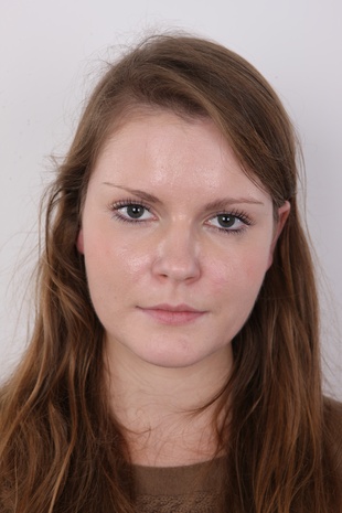 1. Download full pics of model Lucie (22) from czechcasting.com