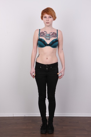 4. Download full pics of model CZECH CASTING - KAROLINA (1313) from czechcasting.com