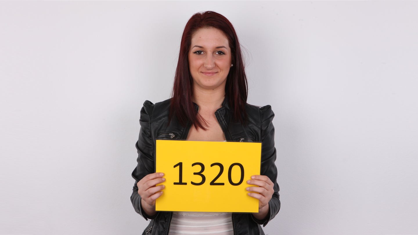Sara (20)