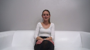 1. Download full pics of Nikola (23) from czechcasting.com