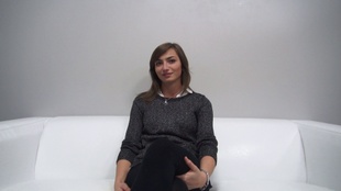 1. Download full pics of Eliska (19) from czechcasting.com